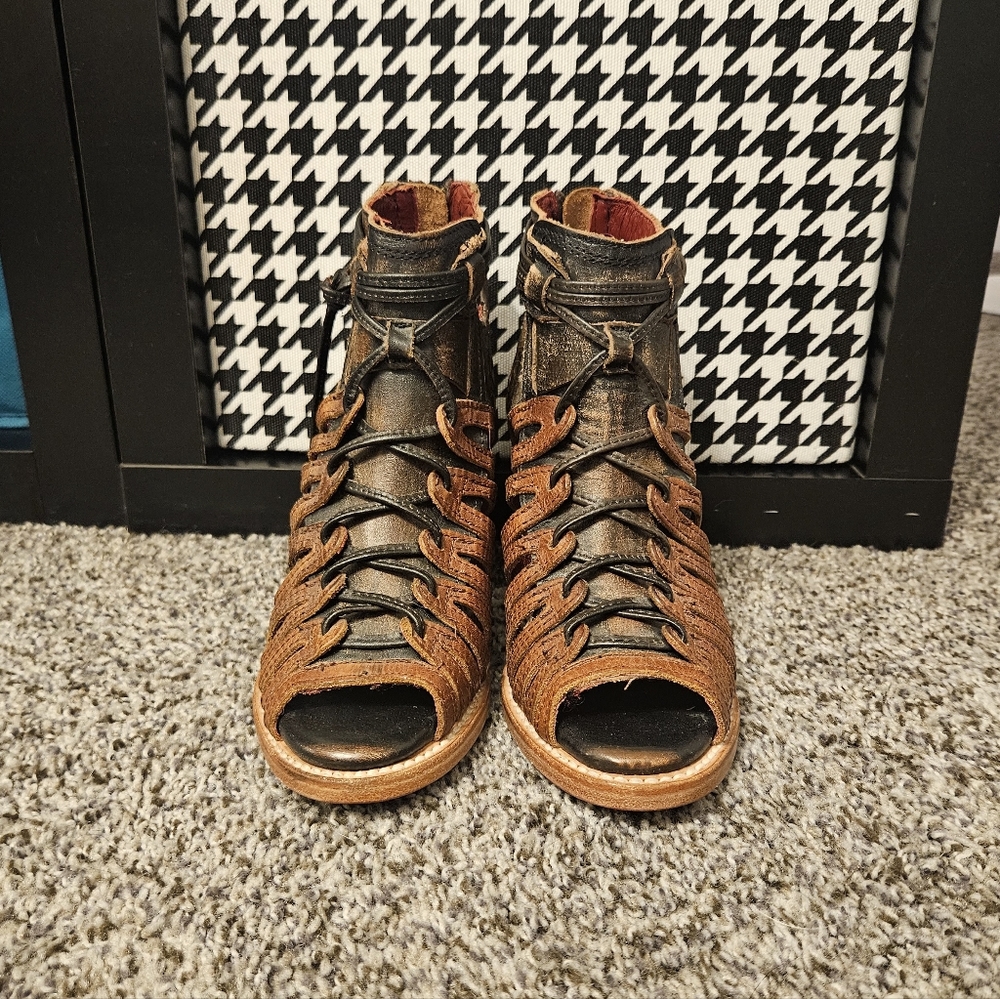 Freebird by Steven - Wazee in Cognac Multi Size 5